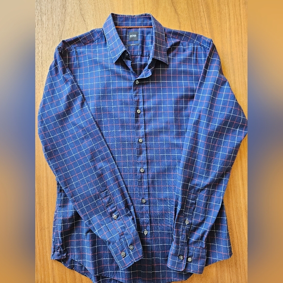 Hugo BOSS dress shirt. Men's LARGE, Sharp Fit, Navy blue with red&white check - Picture 1 of 3